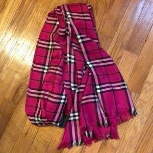 Burberry 100% Cashmere Scarf